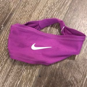 Nike headband